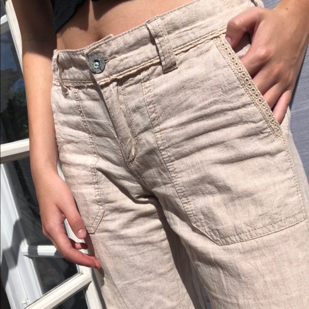 Super cute tan Pilcro linen pants